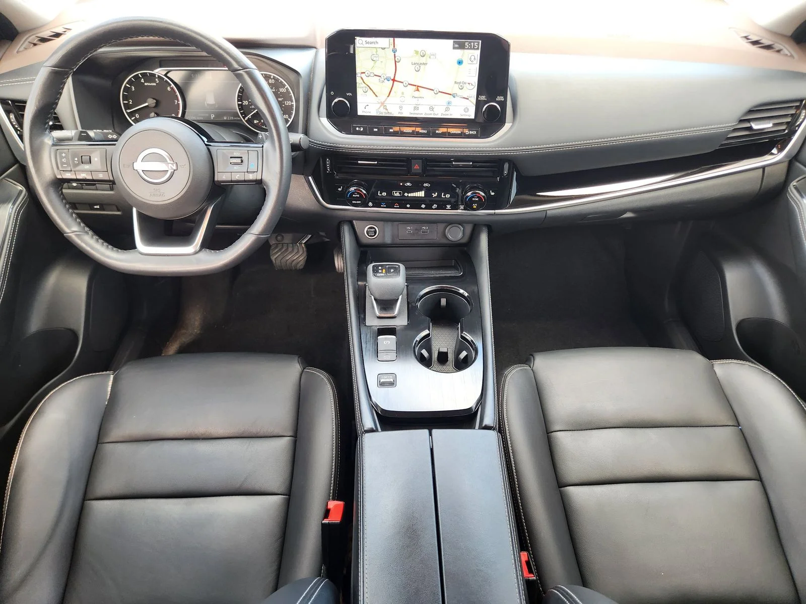 Used 2023 Silver Nissan SL image 24
