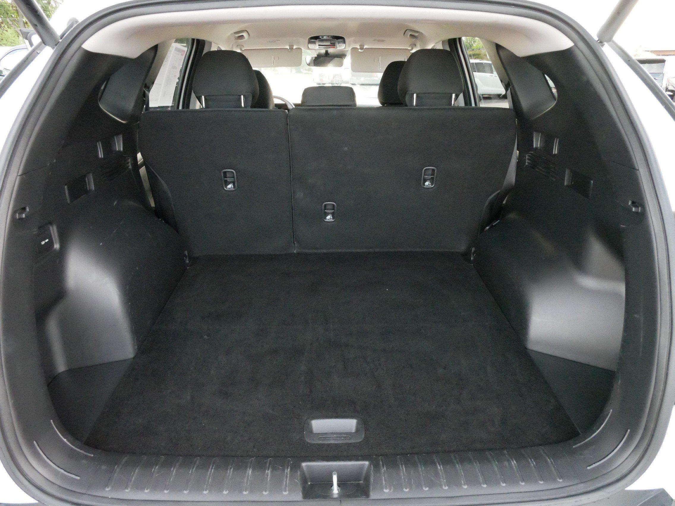 Used 2025 Serenity White Pearl Hyundai SEL image 18