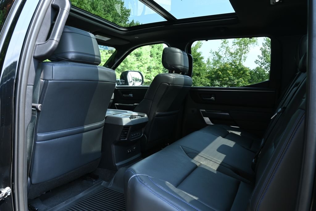 Used 2025 Black Toyota Platinum image 28