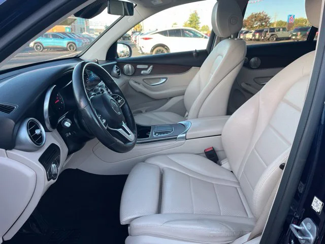 Used 2021 Blue Mercedes-Benz GLC 300 image 7