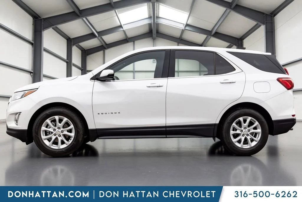 Used 2019 Chevrolet Equinox LT with VIN 2GNAXKEV1K6139636 for sale in Park City, KS