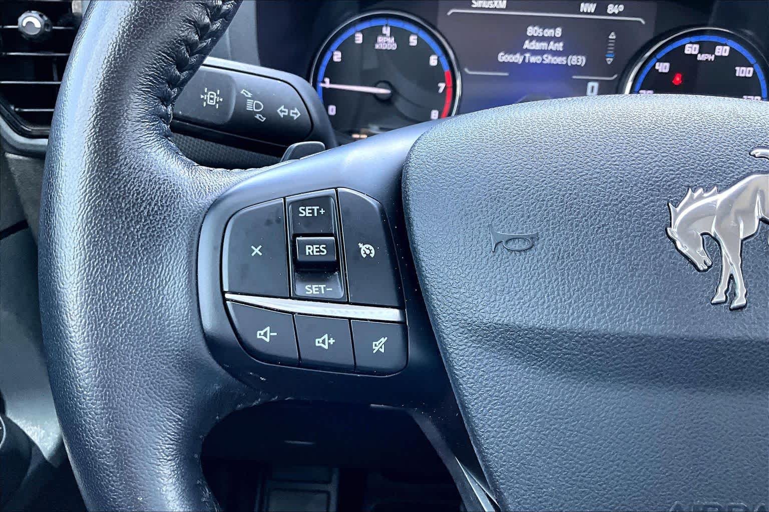 Used 2023 Cactus Gray Ford Badlands image 23