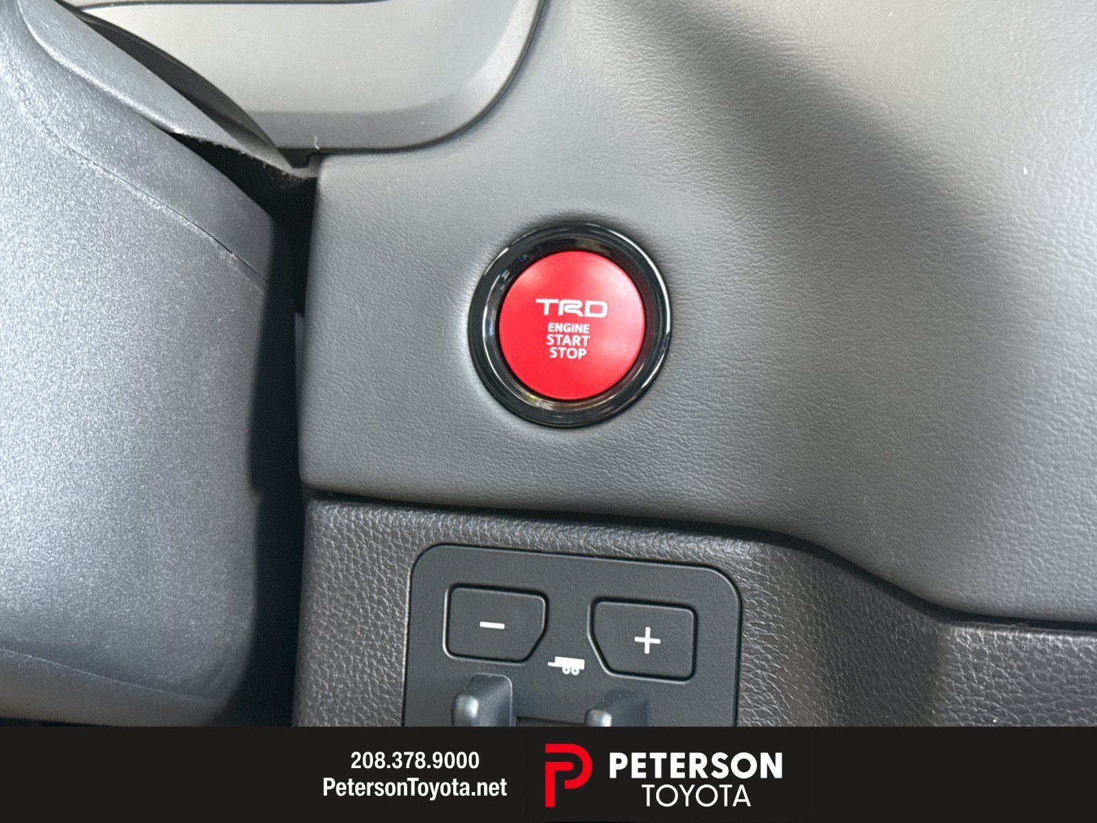 New 2026 Wind Chill Pearl Toyota Platinum image 21