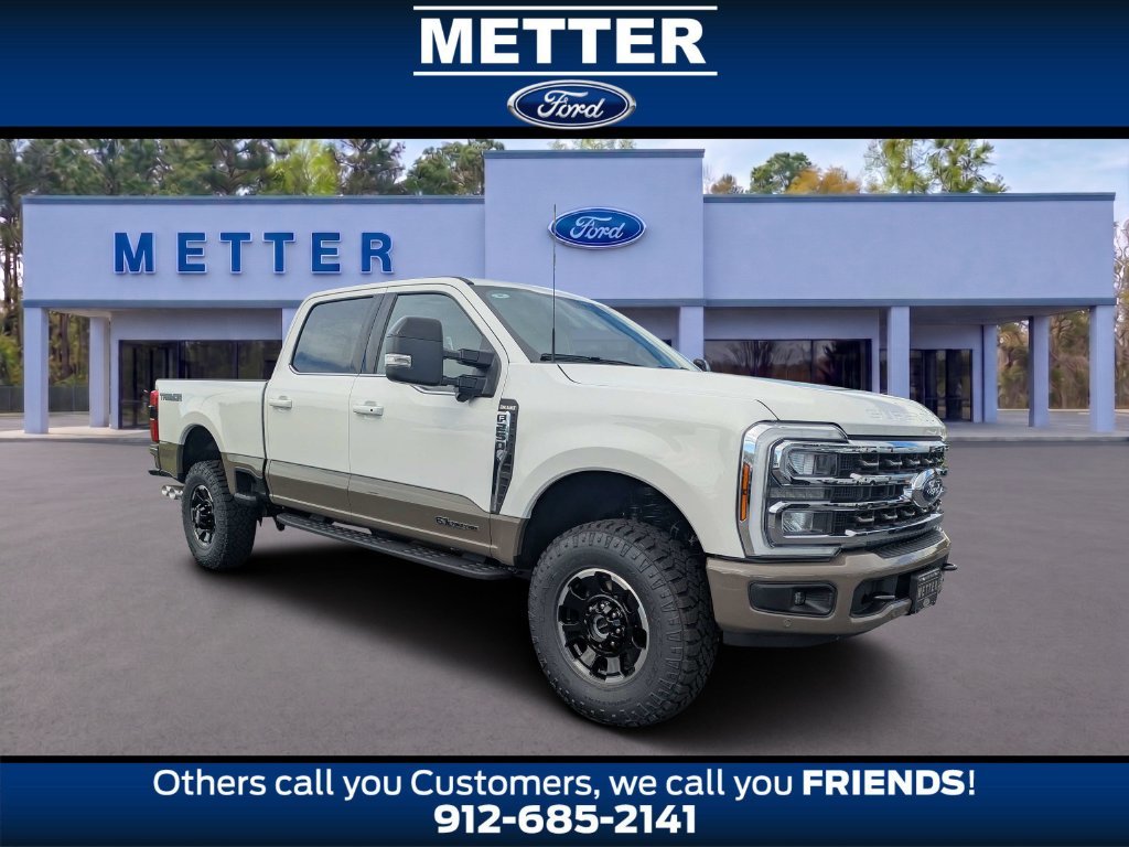 New 2026 Star White Metallic Tri-Coat Ford F-250® King Ranch® image 23