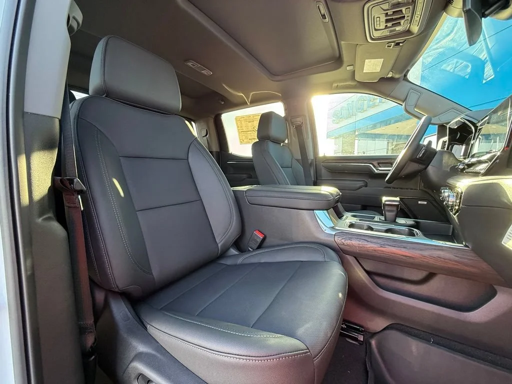 New 2026 Glacier White Tricoat GMC SLT image 14