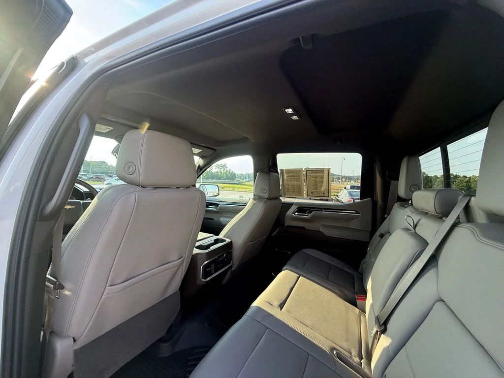 Used 2023 White Chevrolet LTZ image 23