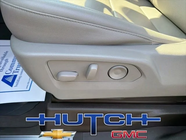 Used 2025 Sterling Metallic GMC SLT image 27