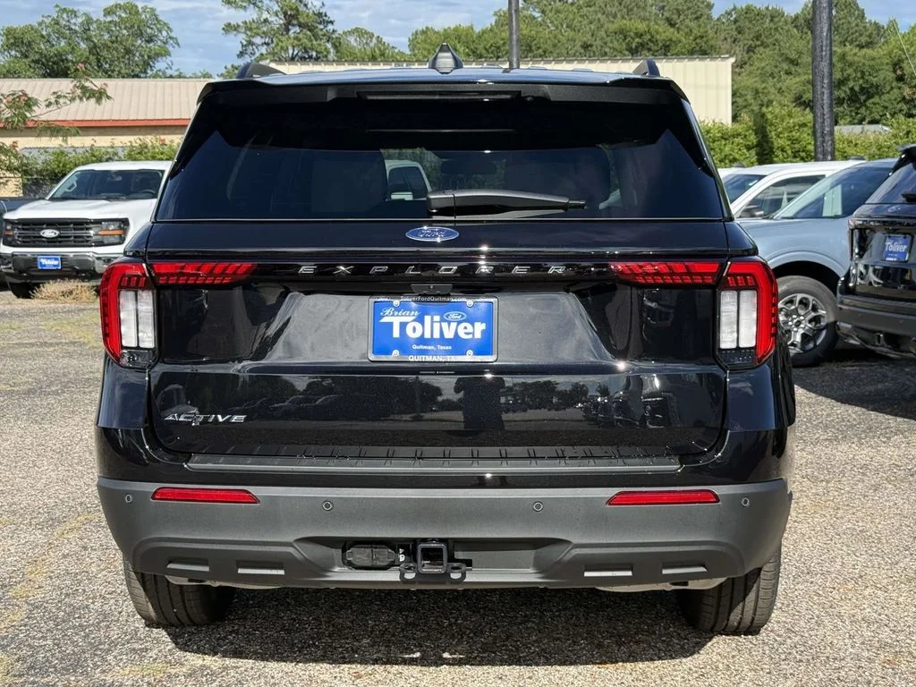 New 2026 Agate Black Metallic Ford Active image 8
