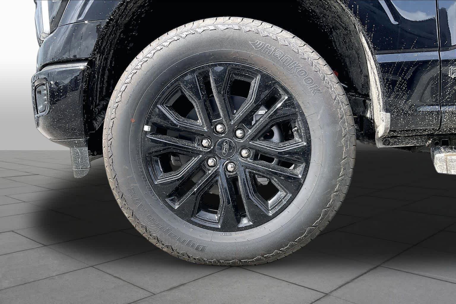 New 2026 Agate Black Metallic Ford Lariat® image 8