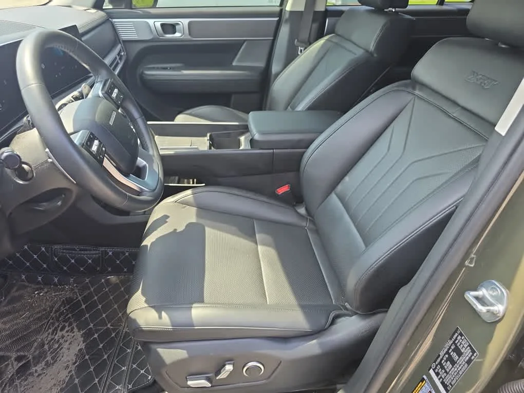 Used 2024 Rockwood Green Hyundai XRT image 10