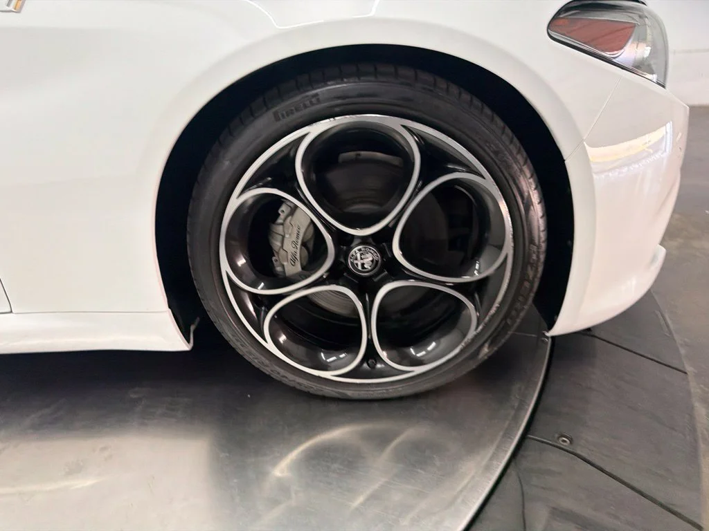 Used 2023 White Alfa Romeo Ti image 9