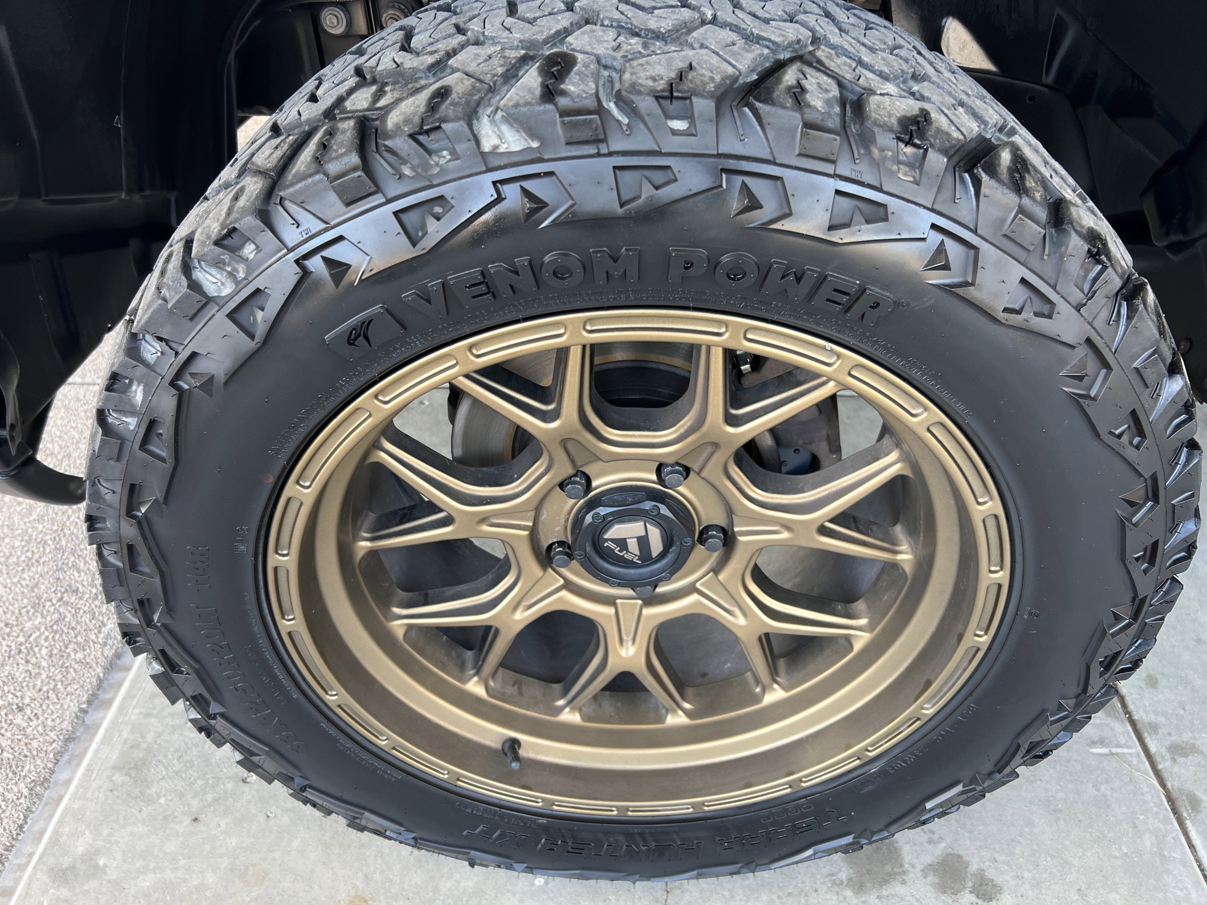 Used 2013 Black Ram SLT image 8
