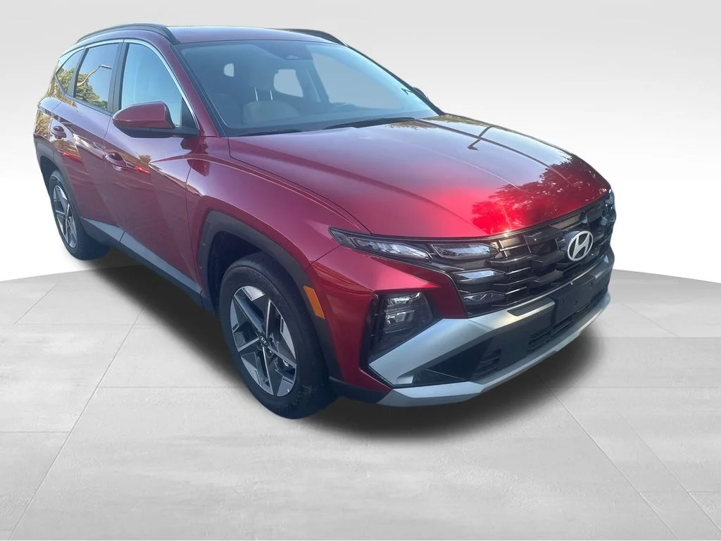 Used 2025 Red Hyundai SEL image 32