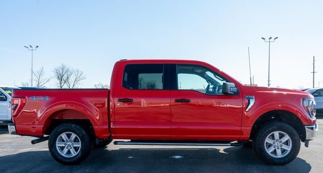 Used 2023 Race Red Ford XLT image 4
