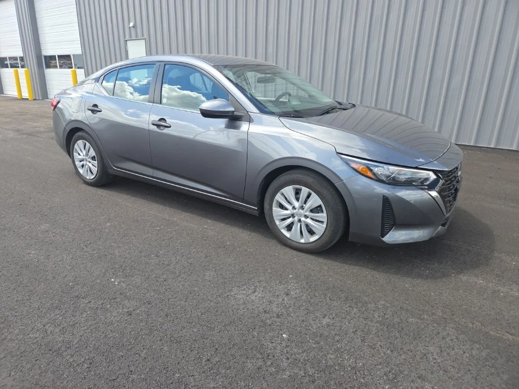 Used 2025 Gray Nissan S image 20