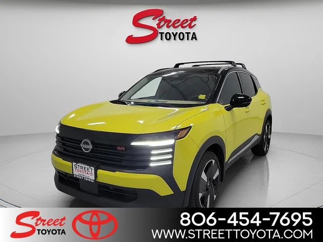 2025 Nissan Kicks SR