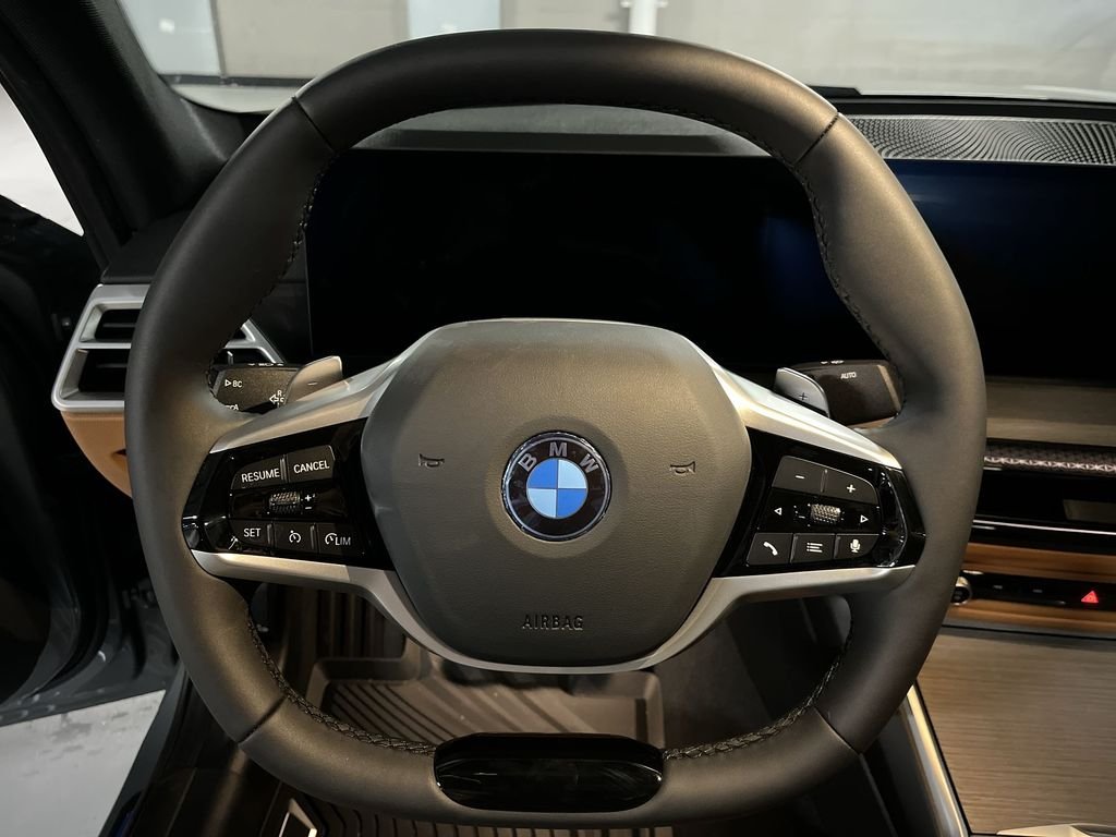 2025 BMW 3 Series 330i - Photo 14