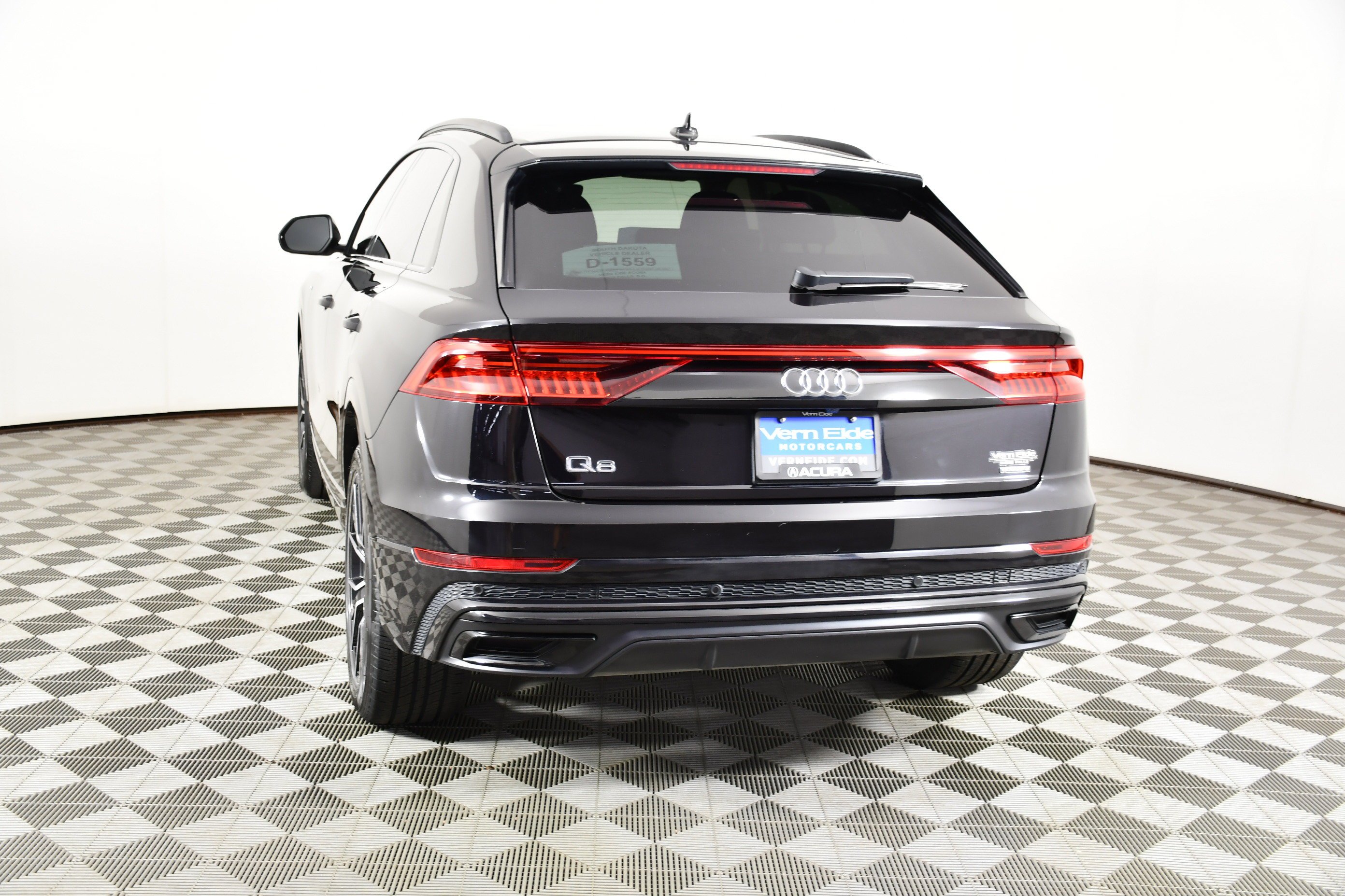 Used 2020 Orca Black Metallic Audi Premium Plus image 7