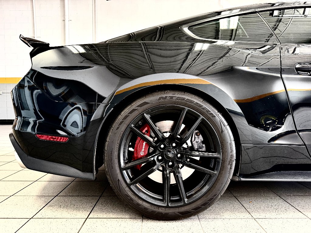 Used 2020 Black Ford Shelby GT500 image 8