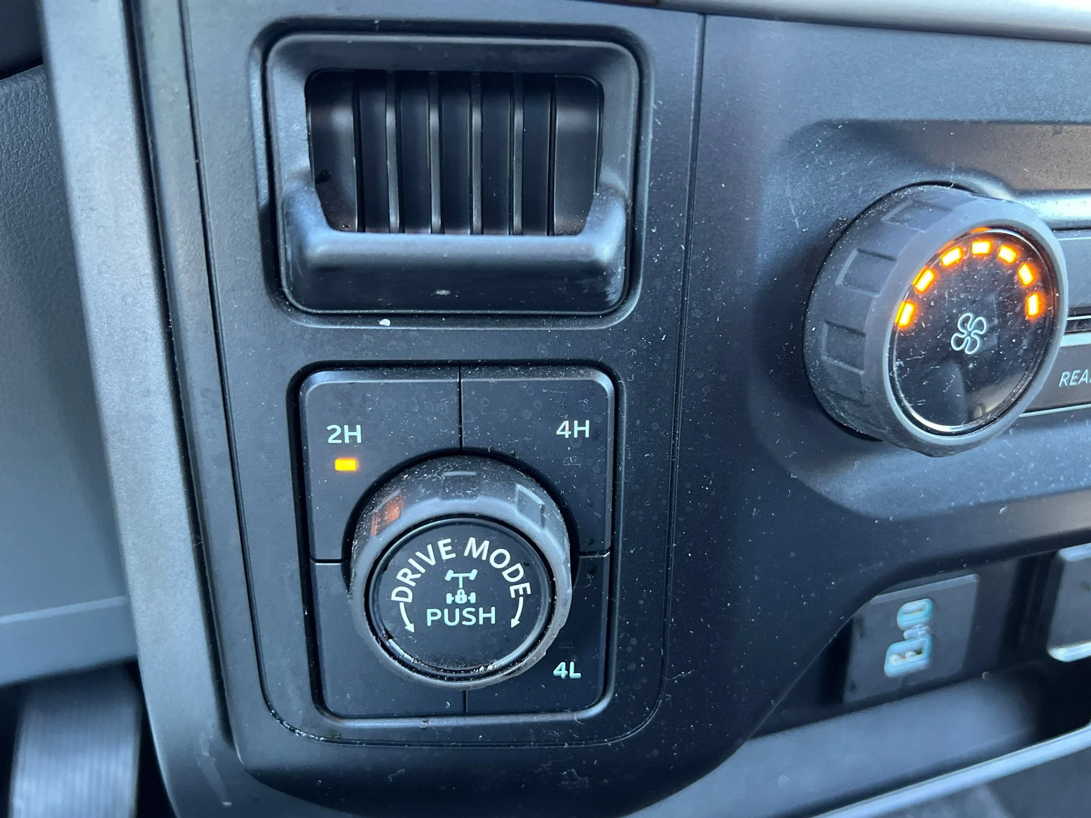Used 2021 Blue Metallic Ford XLT image 35