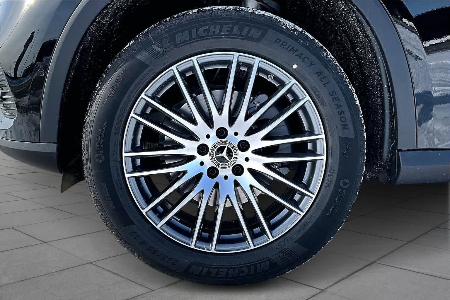 New 2026 040/Black Mercedes-Benz GLC 300 image 18