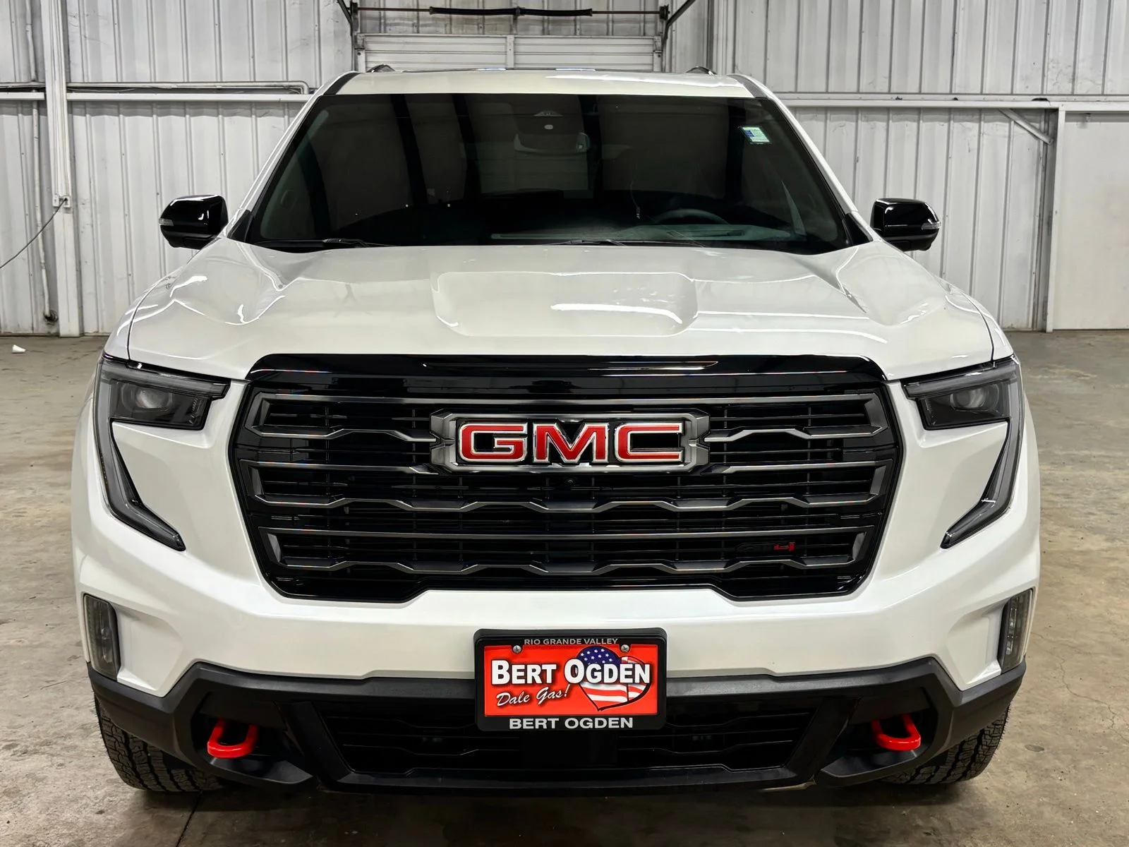 Used 2025 White GMC AT4 image 2