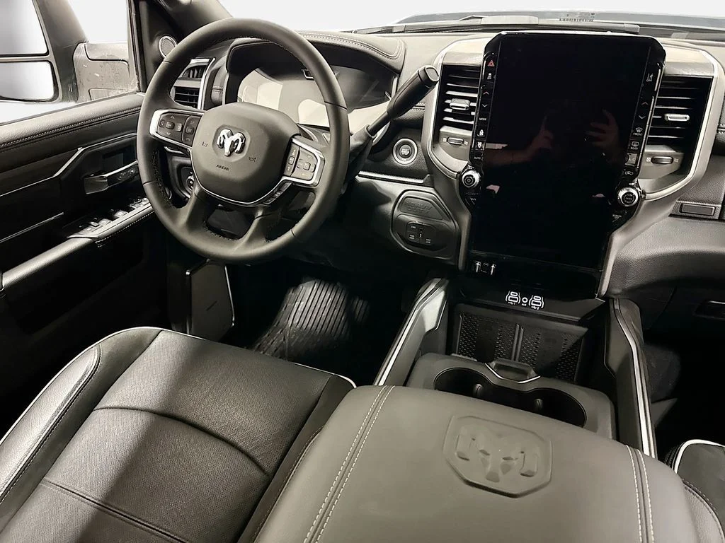 2026 RAM 2500 Laramie - Photo 7