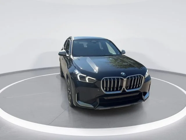 Used 2024 Black BMW xDrive28i image 2