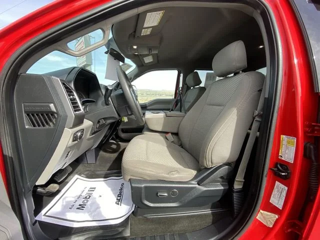 Used 2017 Race Red Ford Platinum image 11