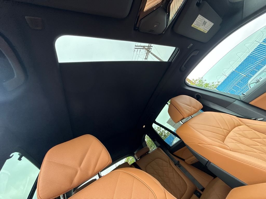 New 2026 Black Sapphire Metallic BMW xDrive40i image 15