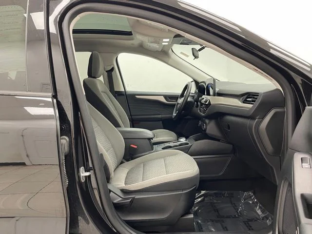 Used 2022 Black Ford  image 18