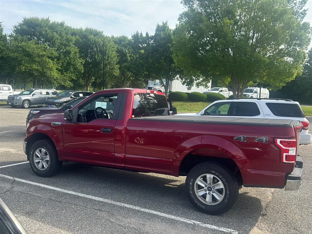 Used 2019 Ruby Red Metallic Tinted Clearcoat Ford XLT image 6