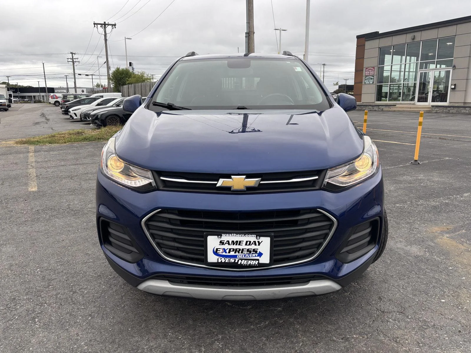 Used 2017 Blue Topaz Metallic Chevrolet LT image 2