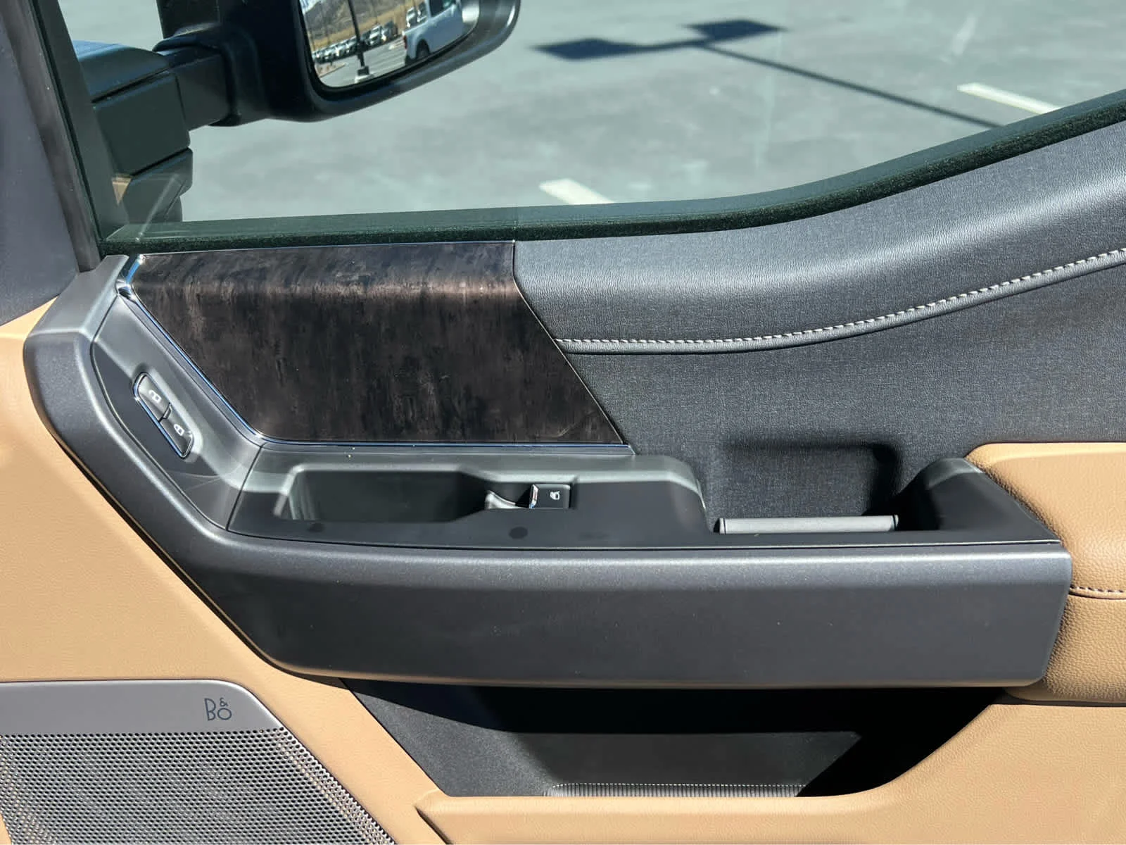 New 2026 Agate Black Metallic Ford F-350® Lariat® image 19