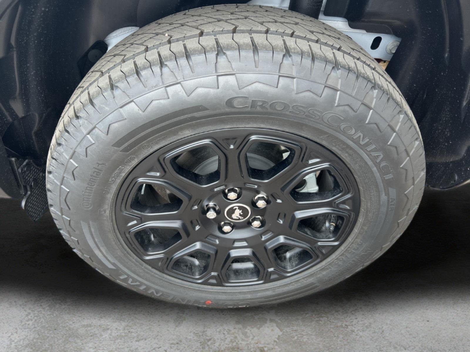 New 2026 Oxford White Ford Badlands® image 11