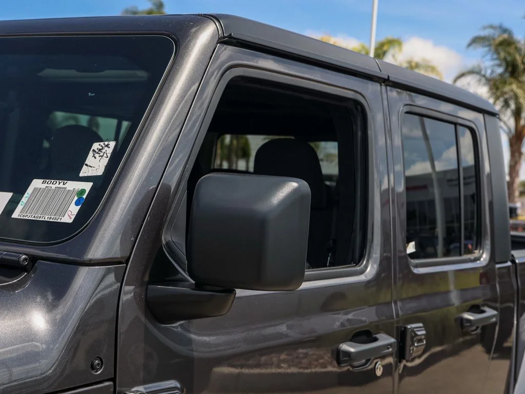 New 2026 Granite Crystal Metallic Clear-Coat Exterior Paint Jeep 85th Anniversary Edition image 12