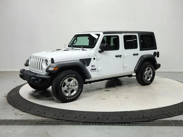 Used 2021 White Jeep Unlimited Sport image 4