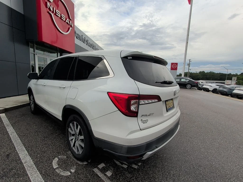 Used 2021 White Honda EX-L image 7
