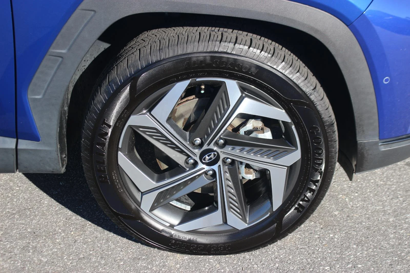 Used 2022 Blue Hyundai Limited image 40