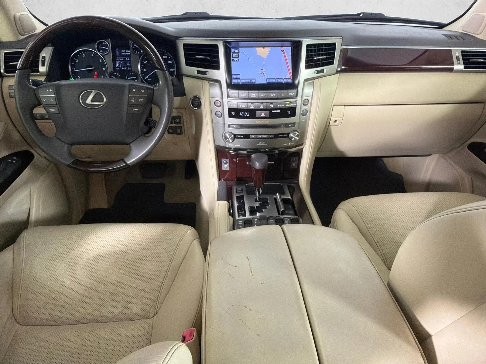 Used 2013 Starfire Pearl Lexus  image 25