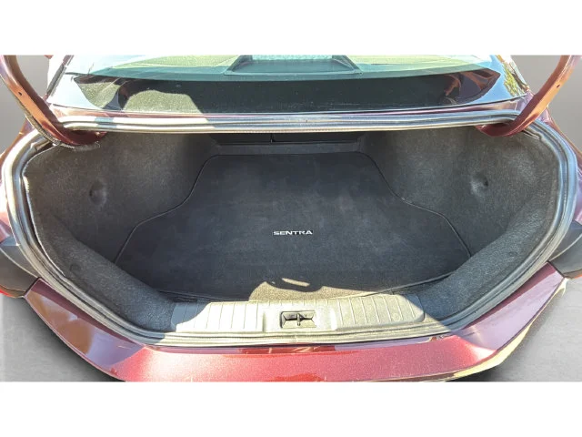 Used 2025 Red Nissan SV image 33