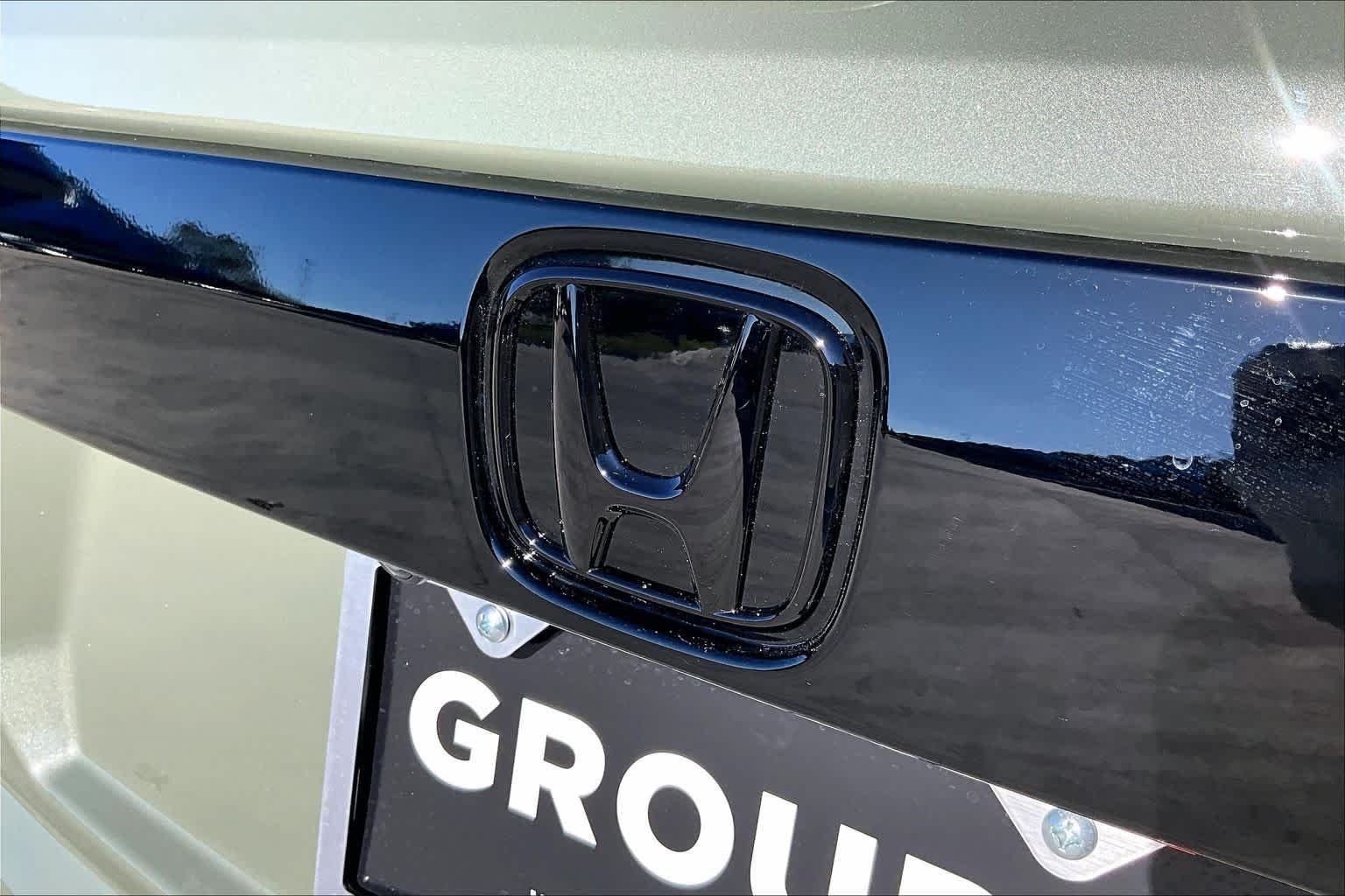 New 2026 Ash Green Metallic Honda TrailSport Elite Blackout image 15