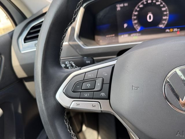 2022 Volkswagen Tiguan SE - Photo 23