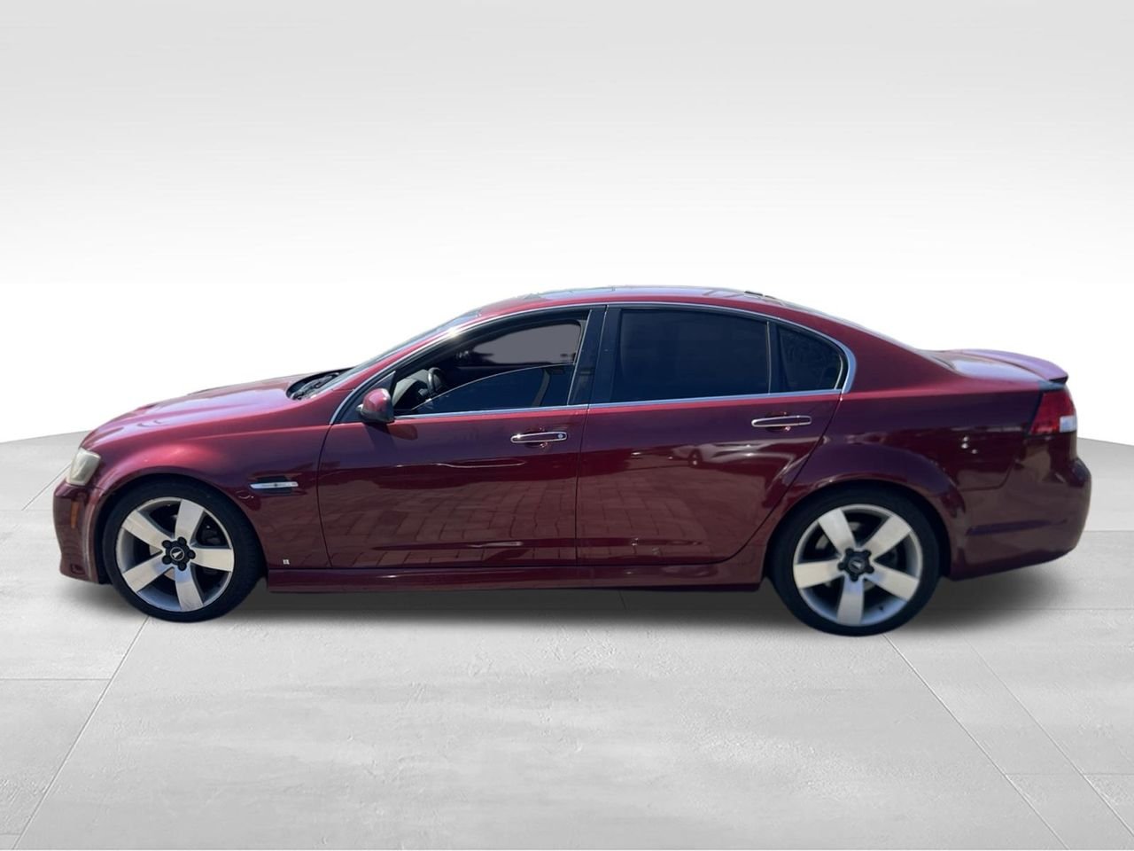 Used 2009 Red Pontiac GT image 5