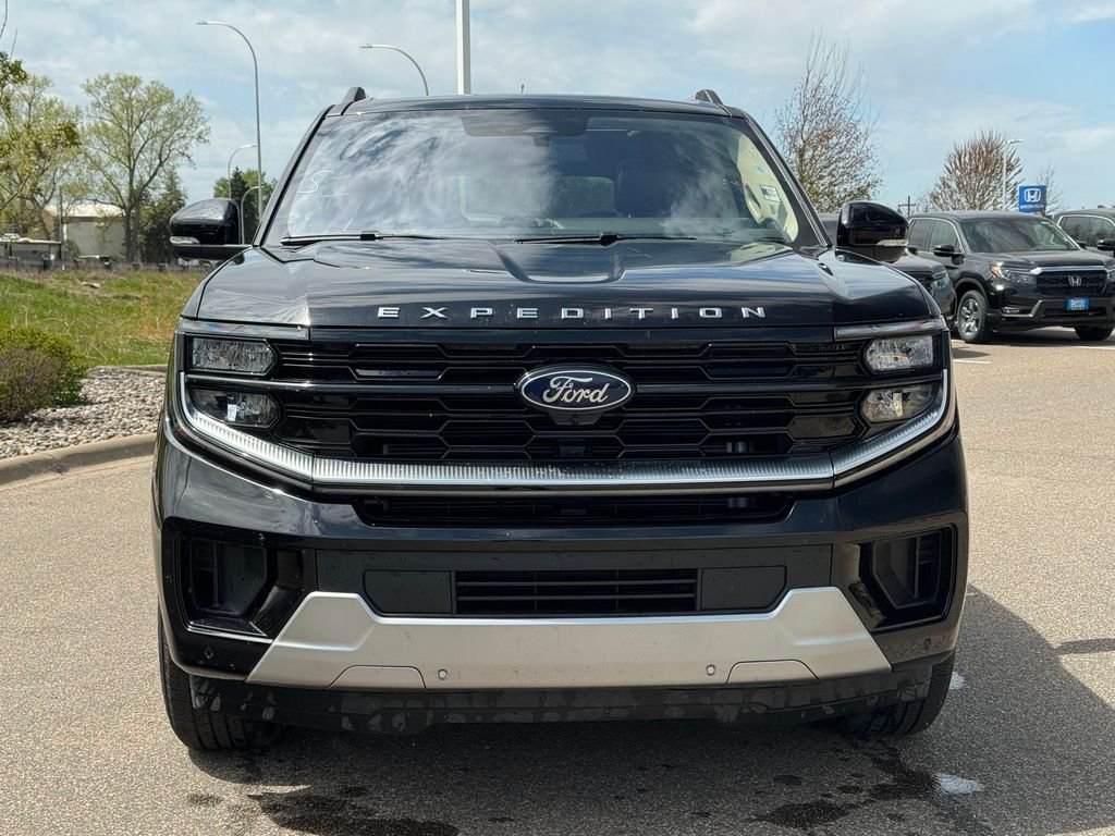 Used 2025 Ford Expedition Platinum with VIN 1FMJU1M81SEA15283 for sale in Coon Rapids, Minnesota
