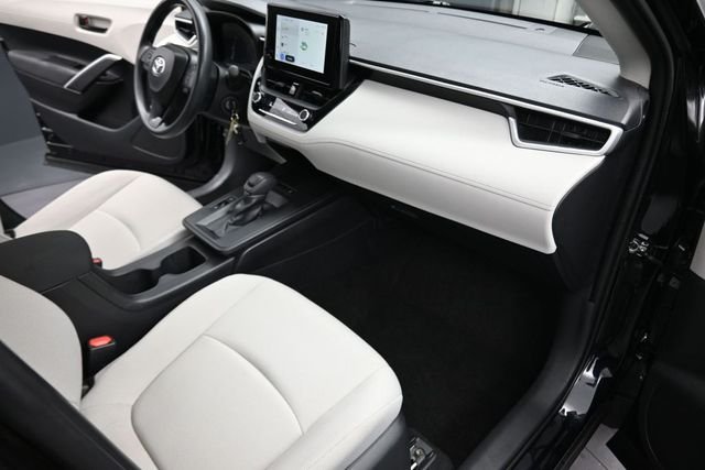 Used 2026 Jet Black Toyota L image 25