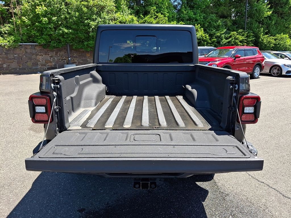 Used 2022 Gray Jeep Willys image 29