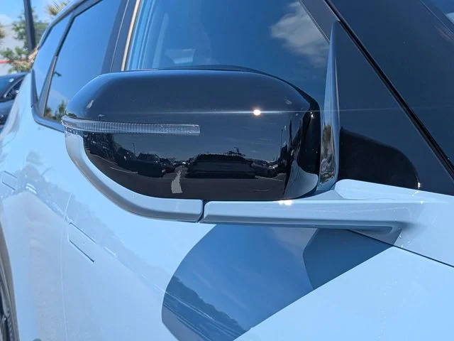 New 2027 Frost Blue Kia X-Line S image 10