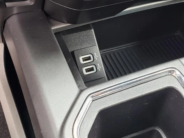 Used 2018  Ford XLT image 18