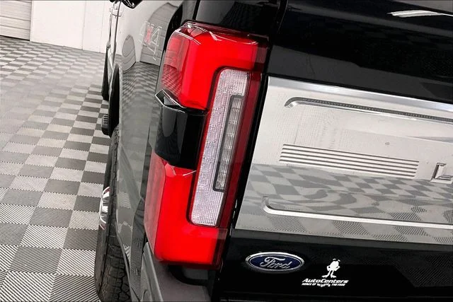 Used 2023 Agate Black Metallic Ford Limited image 36